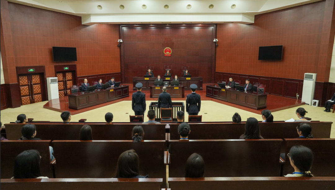 受贿3.17亿余元,张锡君一审被判死缓(图2) 受贿3.17亿余元,张锡君一审被判死缓(图2)